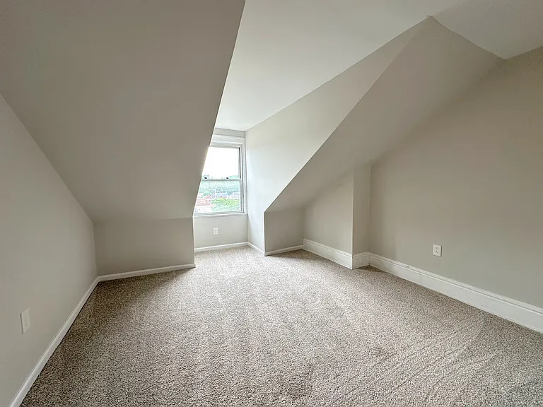 1712 Morningside Ave — Photo 11
