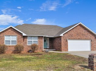 2291 W Heritage St, Bolivar, MO 65613