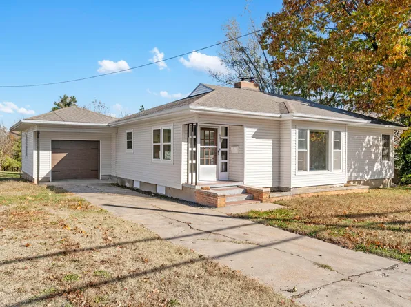 601 W Washington Street, Marshfield, MO 65706