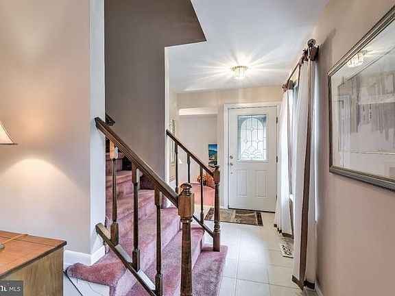 4th image of 13 Beekman Pl