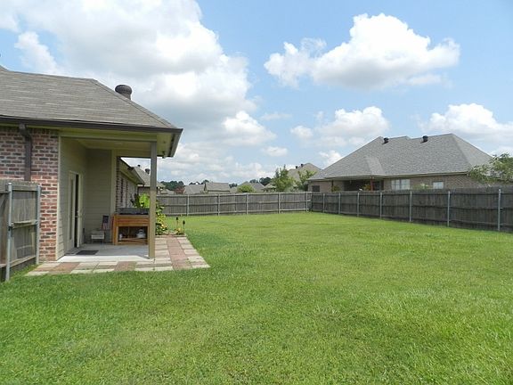 4th image of 104 Waterberry Dr