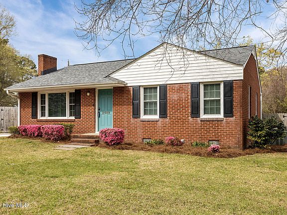 2nd image of 2609 Crockett Drive
