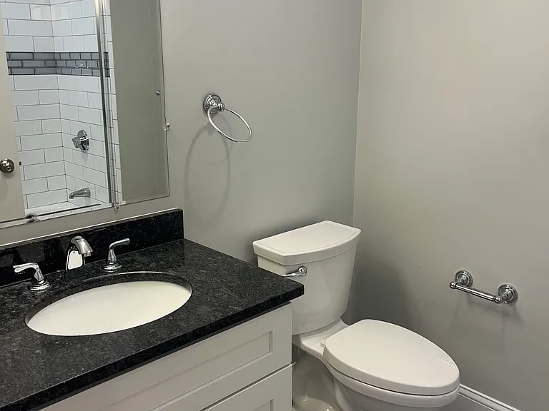 45 Spring St #7 — Photo 7