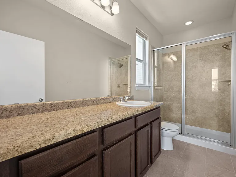 374 Triumph Rd — Photo 15