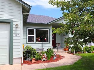 976 Odom Ln, Creswell, OR 97426