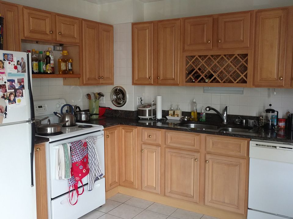 2nd image of 55 Sewall Ave APT 2D