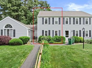 25 Reservoir Rd APT B12, Pembroke, MA 02359