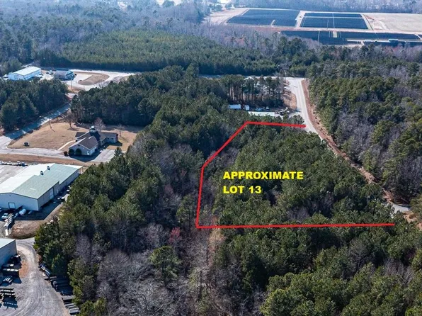 LOT 13 Dmv Dr, Kilmarnock, VA 22482