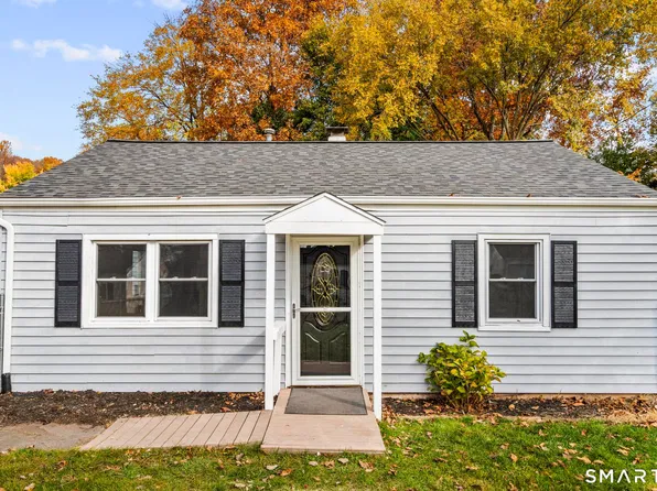 70 Circle Drive, Wallingford, CT 06492