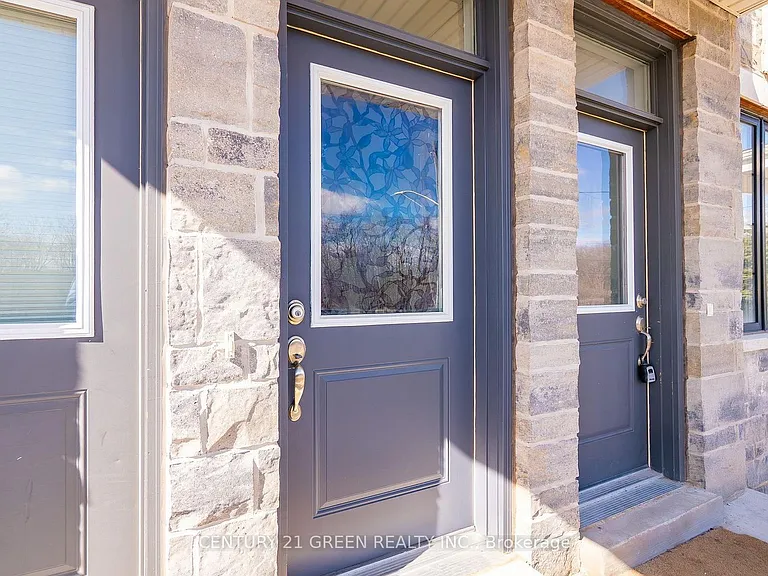 383 Dundas St E #76 — Photo 9