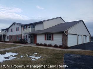 230 Humar St APT 8, West Bend, WI 53095