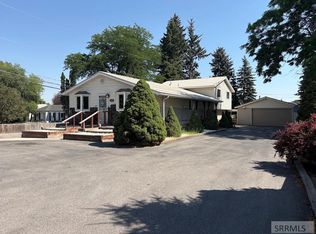 880 1st St, Idaho Falls, ID 83401