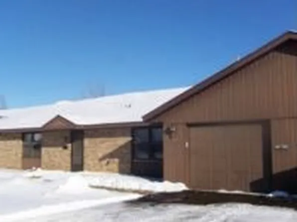 350 22nd St SE APT 114, Owatonna, MN 55060