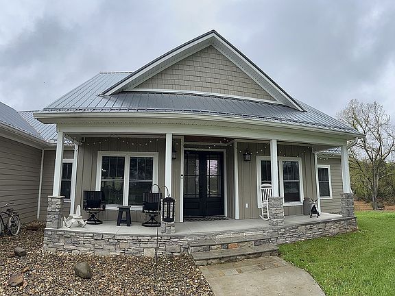 5th image of 1665 Ponderosa Dr