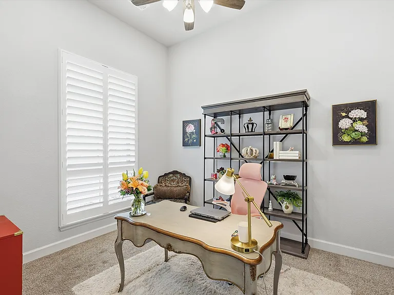 704 Pony Foot Dr — Photo 3