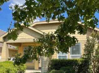 10117 Hanover Dr, Aubrey, TX 76227