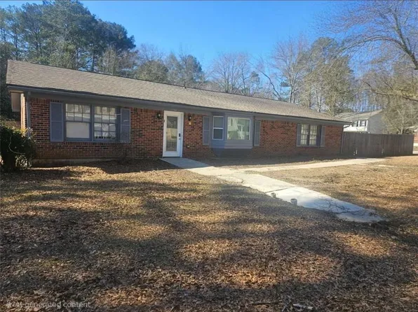 735 S Carter Dr, Jonesboro, GA 30236