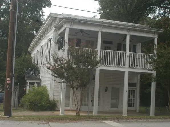 202 Head Ave, Tallapoosa, GA 30176