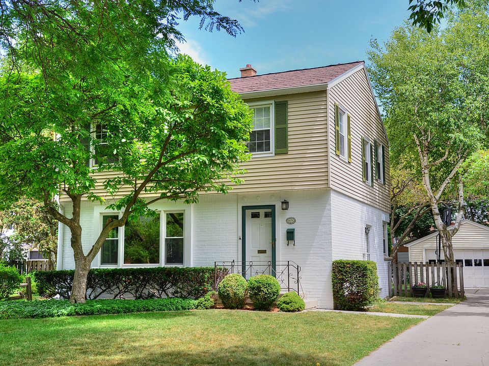 1st image of 4634 N Marlborough Dr