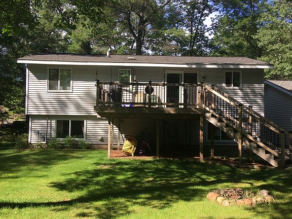 3rd image of 9337 Dahlia Dr
