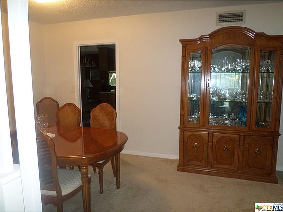 4th image of 1008 E Mesquite Ln