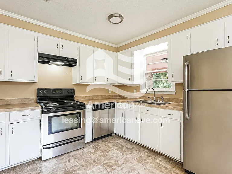 1398_006_kitchen_7.jpg