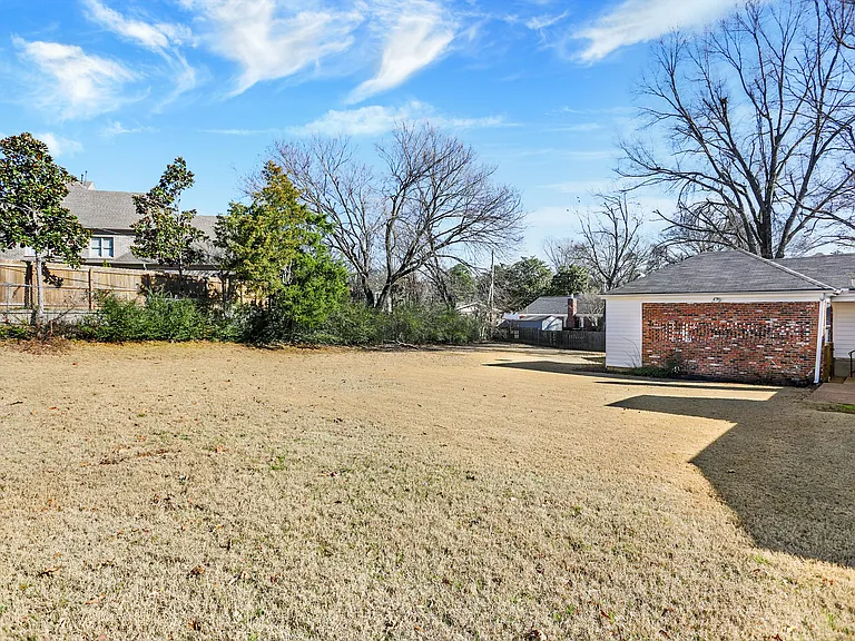 7126 Kings Castle Cv — Photo 28