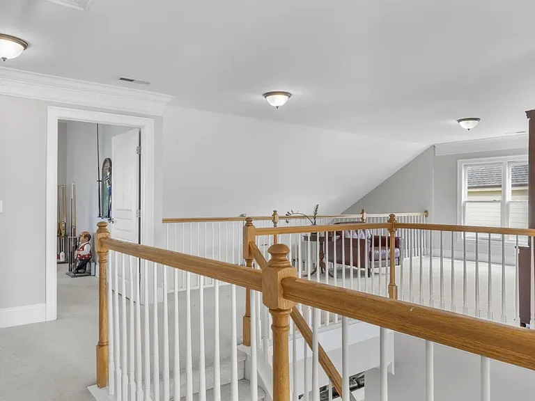 1313 Legendary Ln — Photo 41