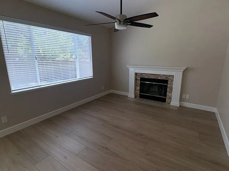 798 Shannon Dr — Photo 12
