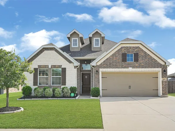 207 San Marcos Dr, Baytown, TX 77523