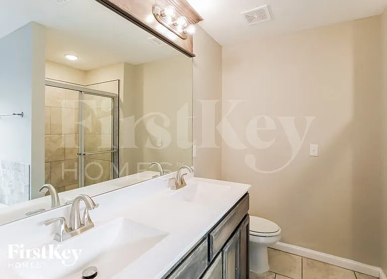 9200 SW 48th Ter — Photo 9