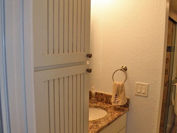 4th image of 1250 Tennis Place Ct Unit A26