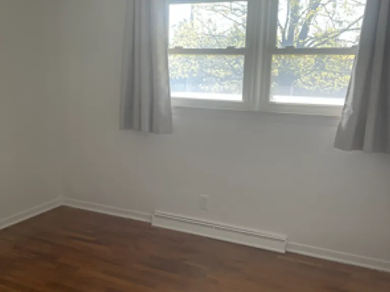 3292 Frederick St — Photo 16