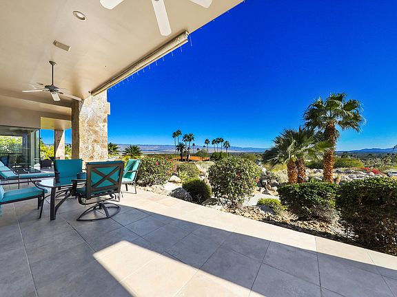 3rd image of 1889 N Vista Dr