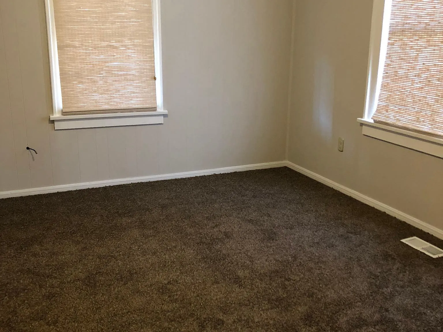 3 bed, $1,175 — Photo 3