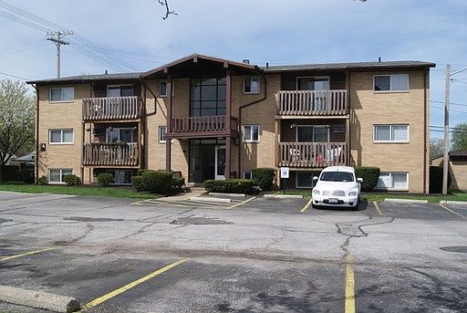 1st image of 33001 Vine St