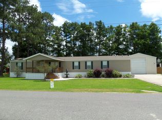 411 N Cedar St, Lockport, LA 70374