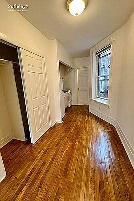 4th image of 2272 Broadway APT 3C
