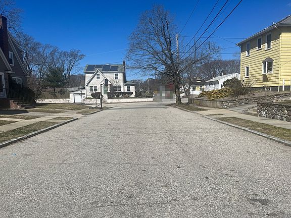 5th image of 39 Lyndon Rd