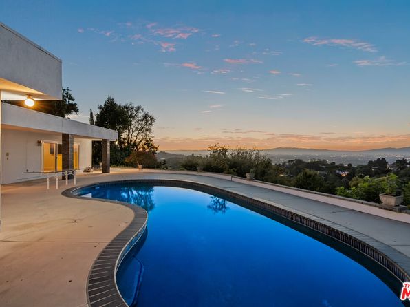 3329 Dona Rosa Dr