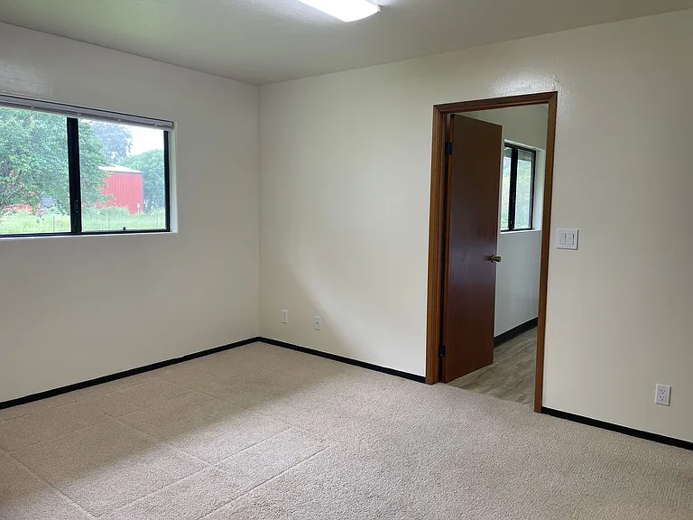 64 5122 White Rd #16 — Photo 20