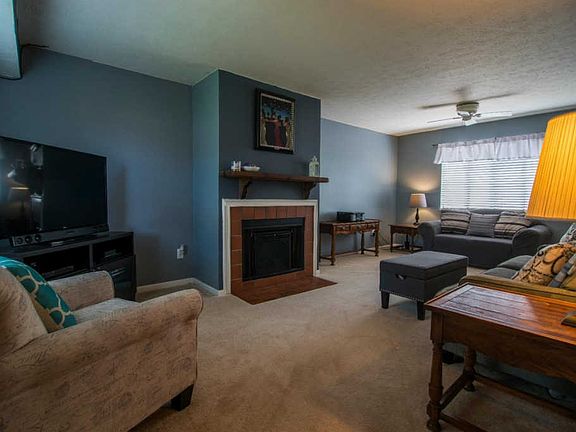 2nd image of 539 Aspen Glen Dr APT 430