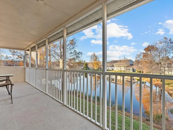 7040 Strand Cir #201, Bradenton, FL 34203