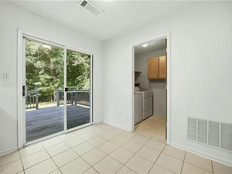 10420 Virginia Pine Ln — Photo 5