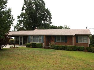 2129 W Academy St, Holly Springs, NC 27540