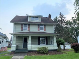 1711 Roemer Blvd, Farrell, PA 16121
