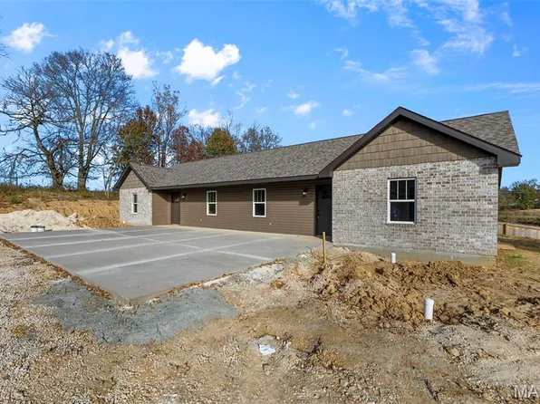 231 Cedar Cir #A & B, Jackson, MO 63755