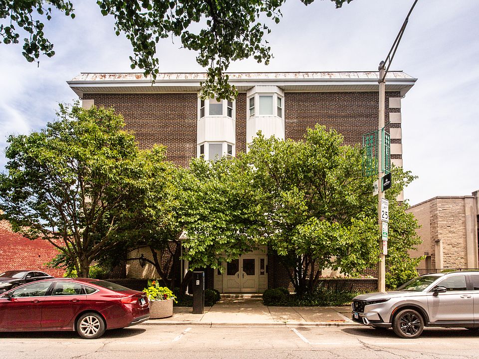 1st image of 150 S Oak Park Ave APT 405