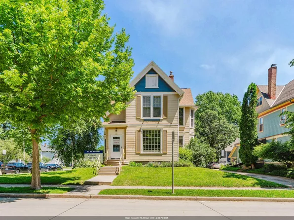 620 Elmwood Ave, Oshkosh, WI 54901