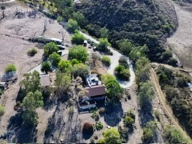 11077 Pacific View Dr — Photo 28